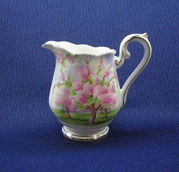 Royal Albert Blossom Time Creamer - Small