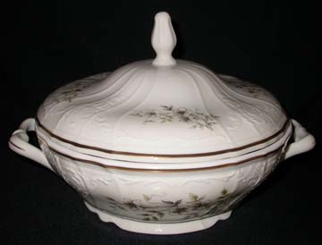 Bernadotte Blossom Vegetable Bowl - Covered