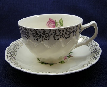Johnson Brothers [Sovereign Potters] June Roses Cup & Saucer