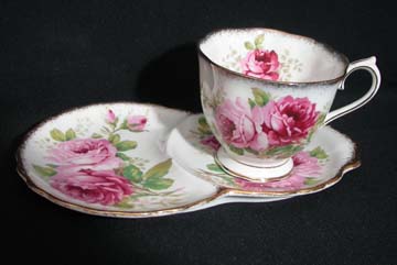 Royal Albert American Beauty Hostess Set - Oval