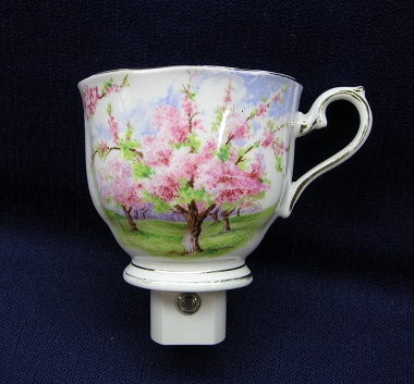Royal Albert Blossom Time Night Light