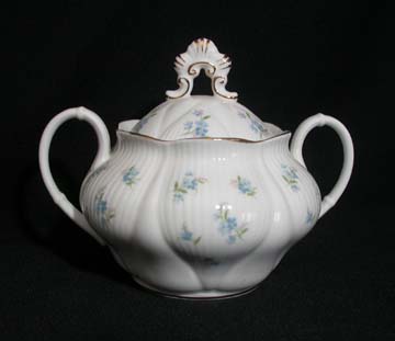 Royal Albert Blue Heaven - Fan Embossed Sugar Bowl & Lid