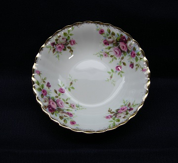 Royal Albert Cottage Garden Bowl - Fruit Nappie