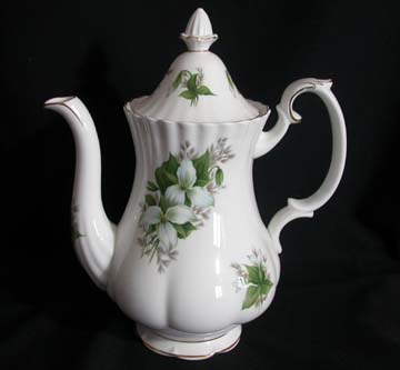 Royal Albert Trillium Coffee Pot & Lid - Large