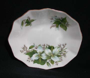 Royal Albert Trillium Sweet Dish