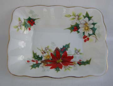 Royal Albert Yuletide Sweet Dish