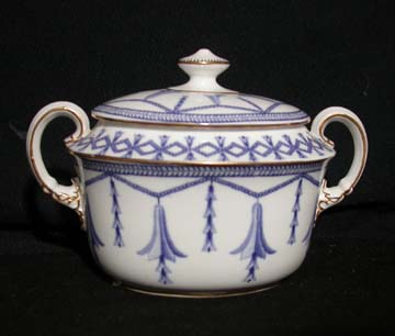Royal Crown Derby Blue Bells On Chain Sugar Bowl & Lid