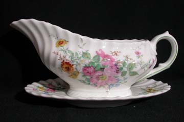 Royal Doulton Arcadia H4802 Gravy Boat & Underplate