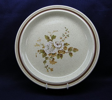 Royal Doulton - Lambethware Ravel  LS 1037 Plate - Salad