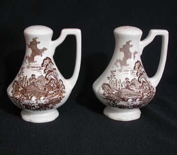 J & G Meakin Romantic England - Brown/White Salt & Pepper Set