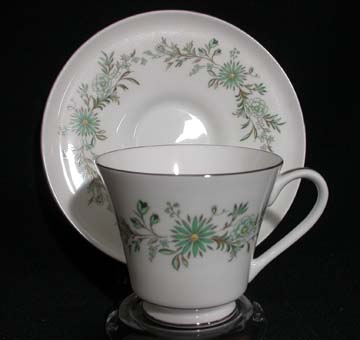 Aynsley Emerald Isle Cup & Saucer