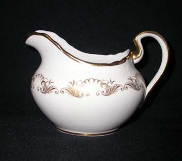 Aynsley Louis XV - 8328 - Scalloped Edge Creamer