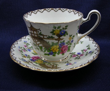 Aynsley Pagoda 694635 Cup & Saucer