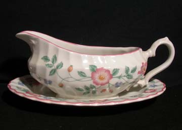 Churchill Briar Rose Gravy Boat & Underplate