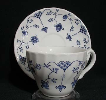 Churchill Finlandia Cup & Saucer