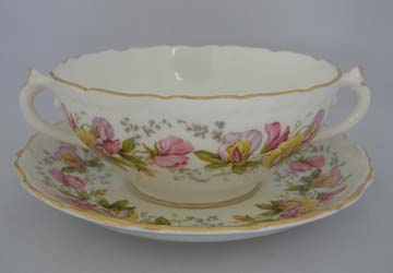 Coalport Marilyn Cream Soup & Saucer Set - Footed