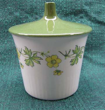 Figgjo (Norway) Buttercups & Green Leaves [Description] Sugar Bowl & Lid