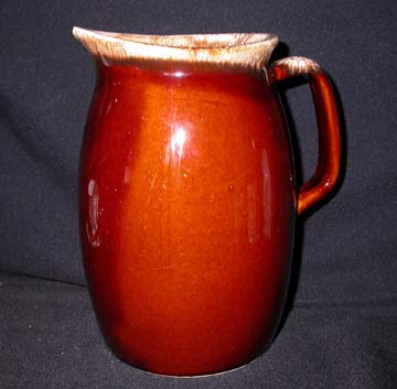 Hull Brown Drip Jug