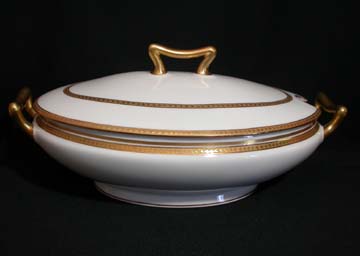 Limoges White w/Gold Band/Hearts Vegetable Bowl - Covered