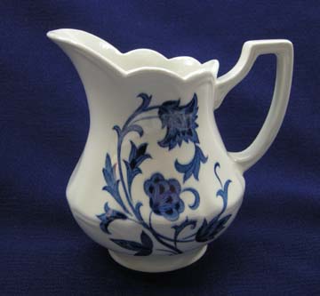 J & G Meakin Windsong Creamer - Large