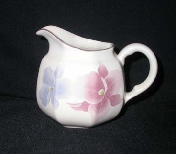 Mikasa Beau Monde Creamer - Small