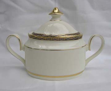 Minton St. James Sugar Bowl & Lid