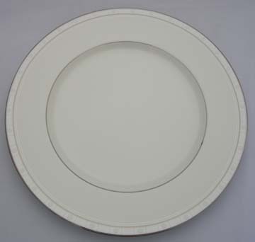 Noritake Aria Platinum  7995 Plate - Dinner