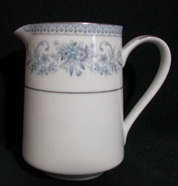 Noritake Blue Hill - 2482 Creamer - Large