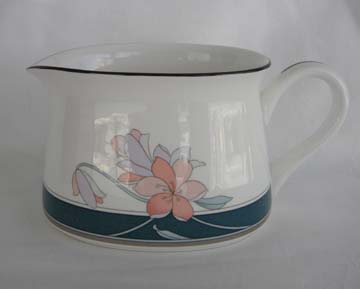 Noritake El Parador  9408 Gravy Boat Only