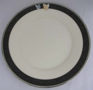 Noritake Enchanteur  7701 Plate - Dinner