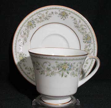 Noritake Green Hill 2897 Cup & Saucer