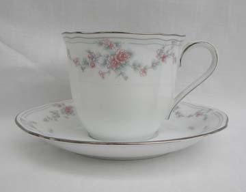 Noritake Oakmont Cup & Saucer