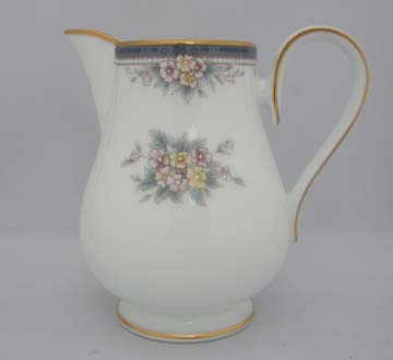 Noritake Ontario  3763 Creamer - Large