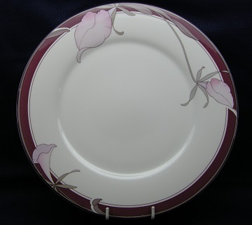 Noritake Plum Orchid  9098 Plate - Dinner