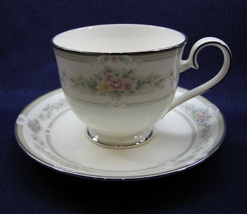 Noritake Rose Memento  4728 Cup & Saucer