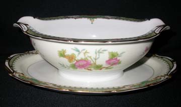 Noritake Tremont Gravy Boat & Underplate