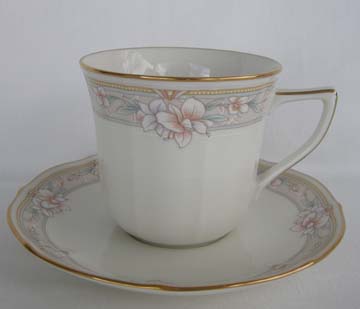 Noritake Windsor Garden  7302 Cup & Saucer