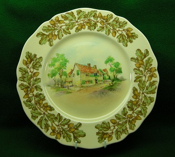 Royal Doulton Old English Inns D6072 Plate - Dinner