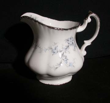 Royal Albert Brides Choice Creamer - Large