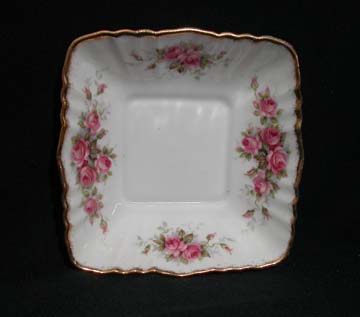 Paragon Elizabeth Rose Sweet Dish