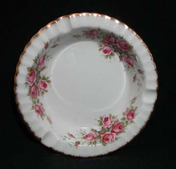 Paragon Elizabeth Rose Ashtray