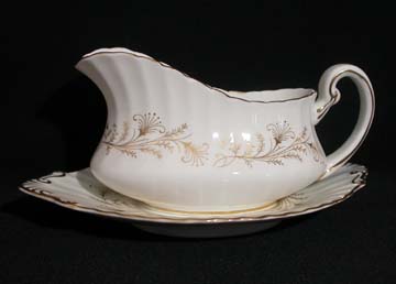 Paragon Lafayette Gravy Boat & Underplate