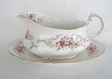 Paragon Rose Bouquet Gravy Boat & Underplate