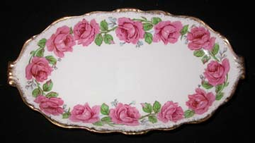 Queen Anne Lady Alexander Rose Tray - Regal