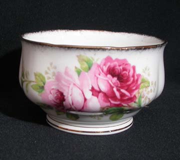 Royal Albert American Beauty Sugar Bowl - Large/Open