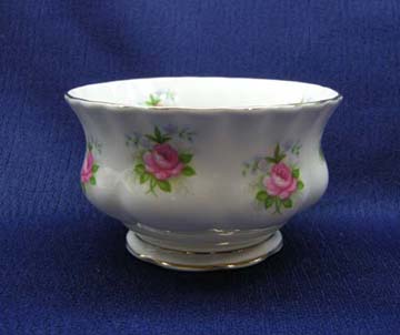 Royal Albert Forget Me Not Rose Sugar Bowl - Small/Open