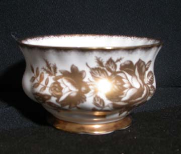 Royal Albert Golden Rose Sugar Bowl - Open