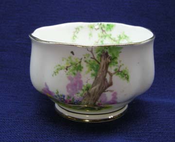 Royal Albert Greenwood Tree - Gold Trim Sugar Bowl - Small/Open