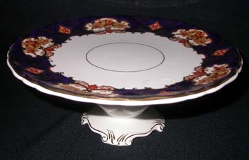 Royal Albert Heirloom Plate - Cake/Pedestal