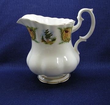 Royal Albert Knotty Pine Creamer - Small